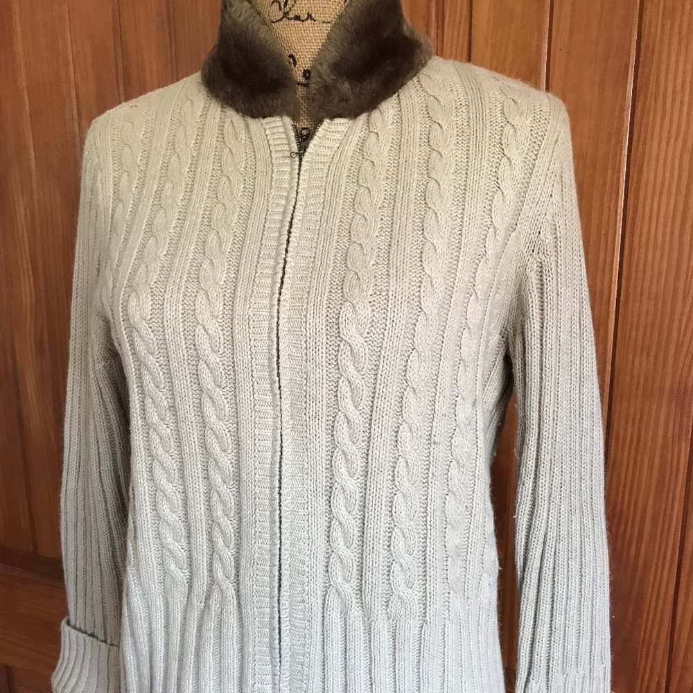 Liz Claiborne Sweater